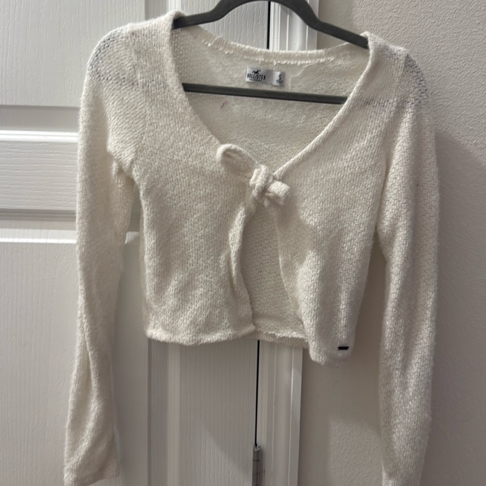 Holister Sweater